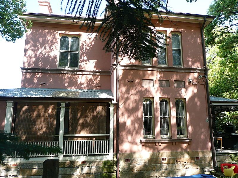 File:1StJohnsRectory1.JPG