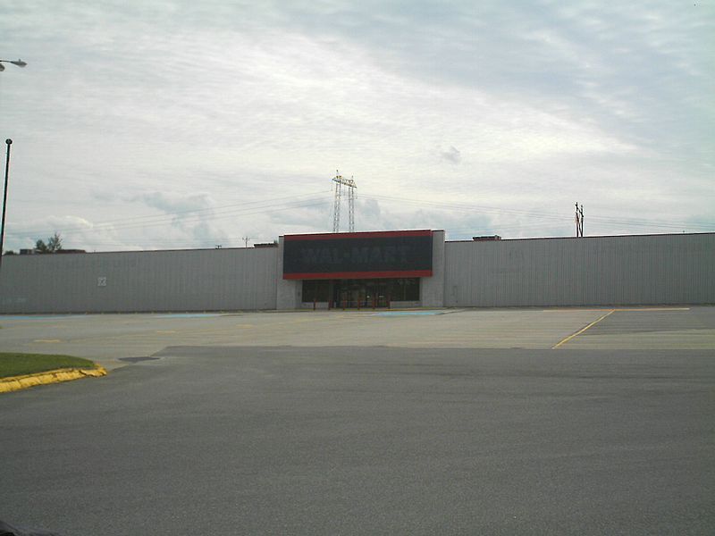 File:Abandoned Wal-Mart.jpg