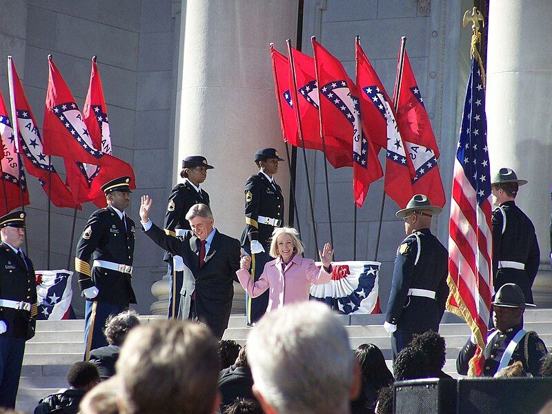 File:Beebe inauguration.jpg