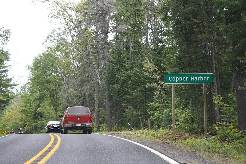 File:CopperHarborMichiganSignUS41.jpg