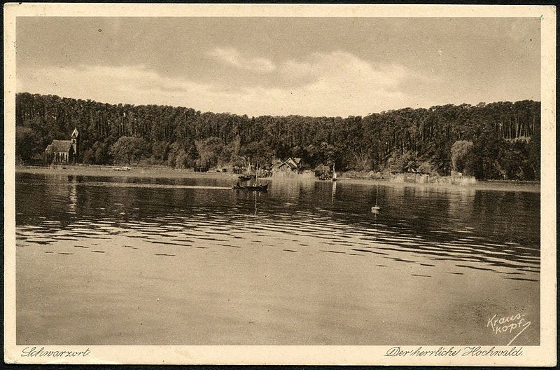 File:Juodkrantė-Schwarzort-postcard-1936.jpg