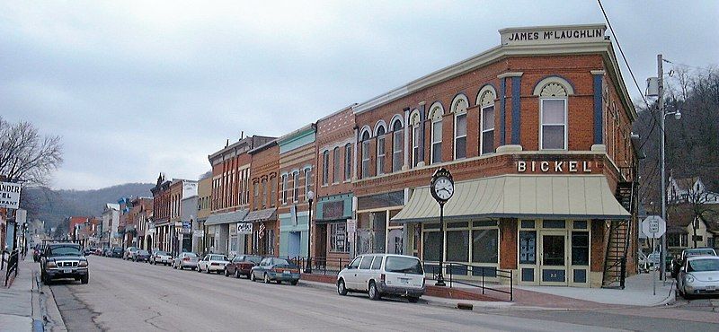 File:McGregor Iowa.jpg