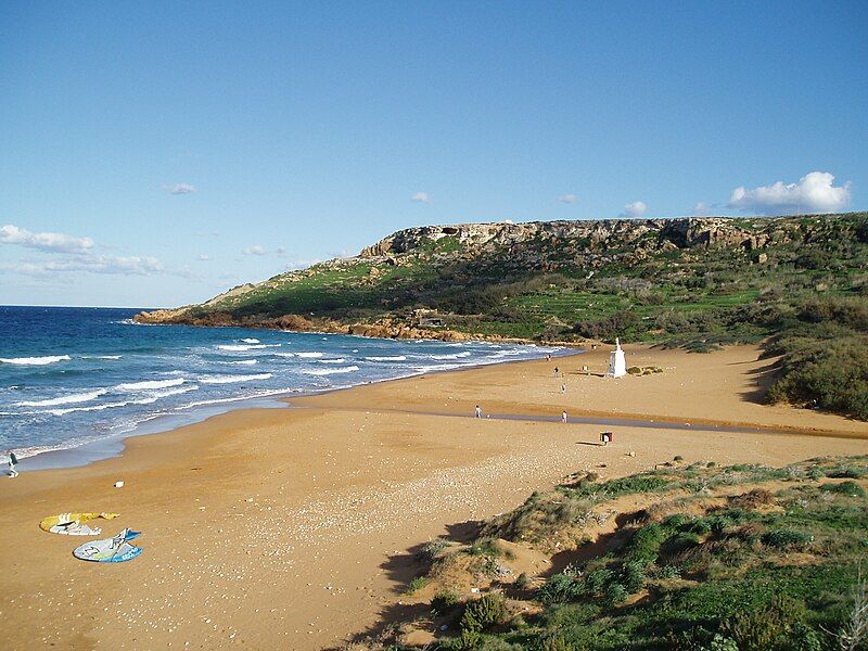 File:Ramla Bay.jpg