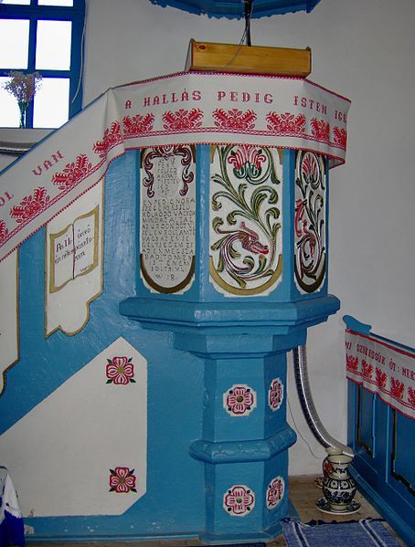 File:Szilágylompért-church-pulpit.JPG