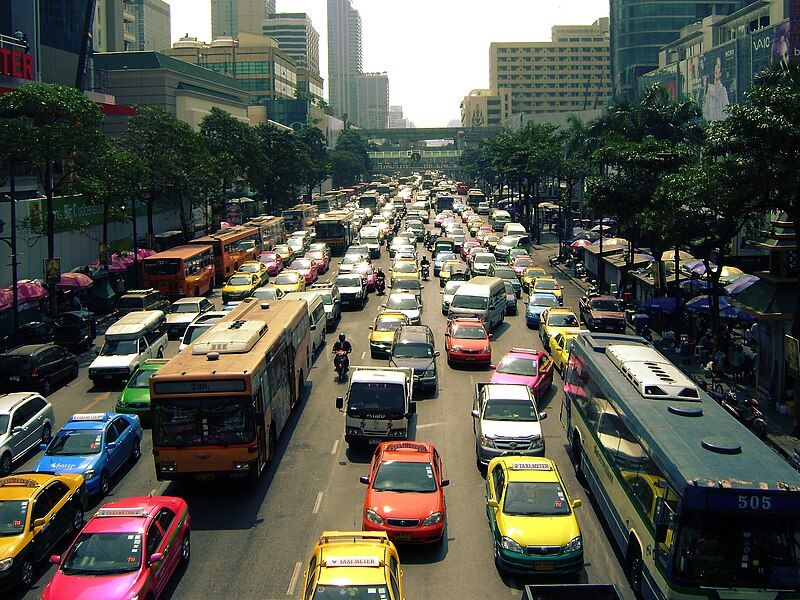 File:TrafficInBangkok.jpg