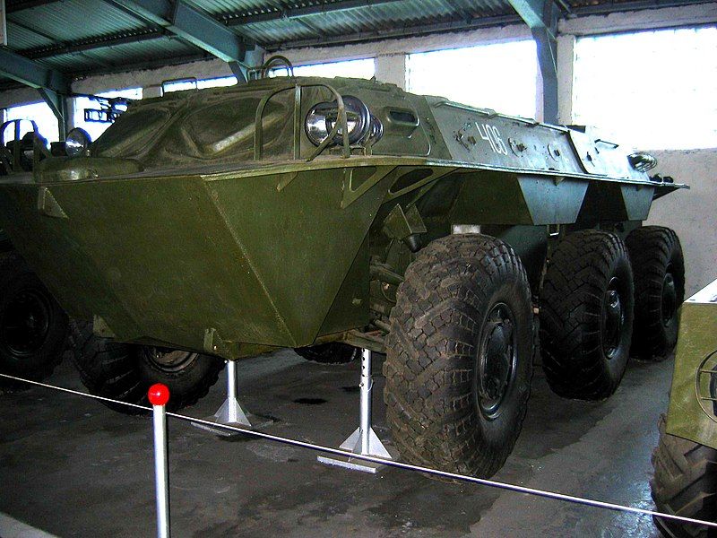 File:ZiL-153 in Kubinka.JPG