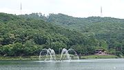 Fountains in the lake (2015)