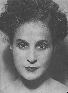 Bracha Tzfira in the 1940's