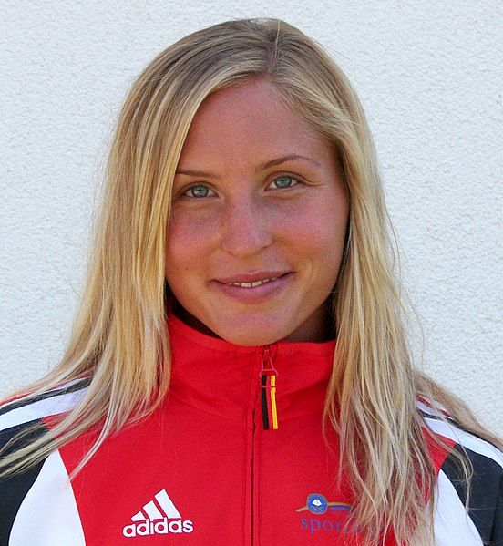 File:Carolin Leonhardt (cropped).jpg