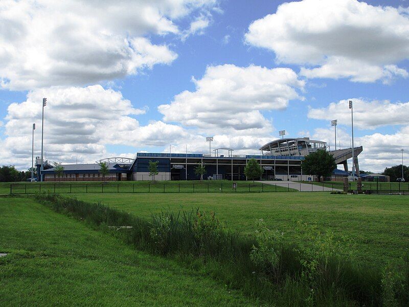 File:Dix Stadium rear.JPG