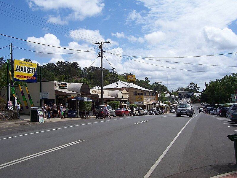 File:Eumundi.jpg