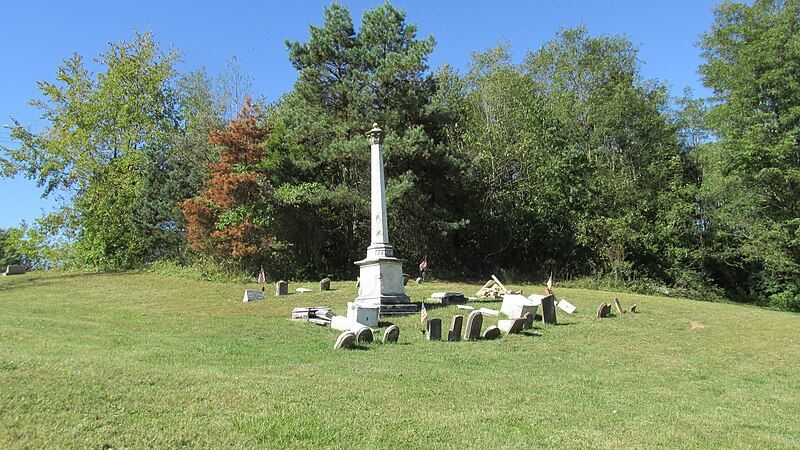 File:HillsboroCemetery36.JPG