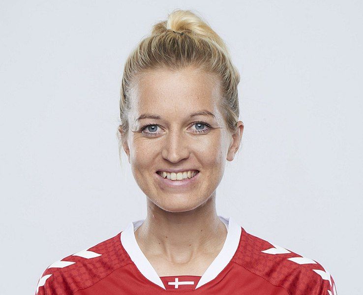 File:Janni-arnth.jpg