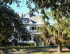 Shepard House at 1552 Monterey Place, also originally known as Monterey Place, built in the Queen Anne-style in 1897