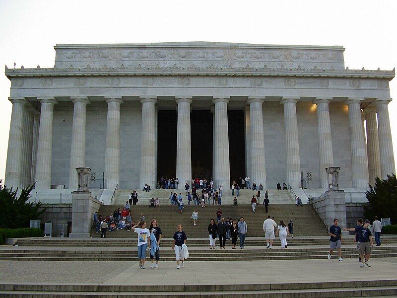 File:LincolnMemorial.jpg