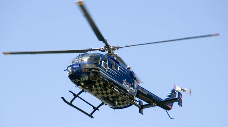 File:MBB Bo-105 HB-ZHS.jpg