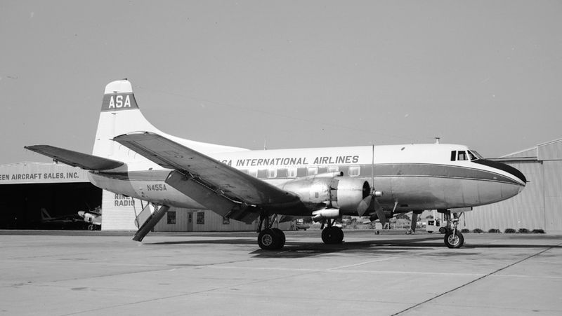 File:Martin404ASAIntAirlines (4426443966).jpg