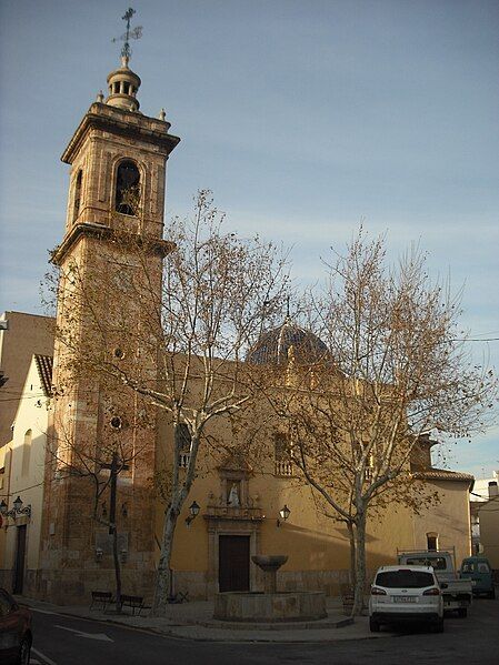 File:Massarrojos. Església 2.jpg