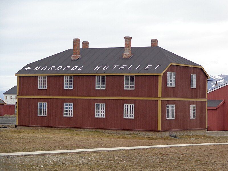 File:Nordpol Hotellet.JPG