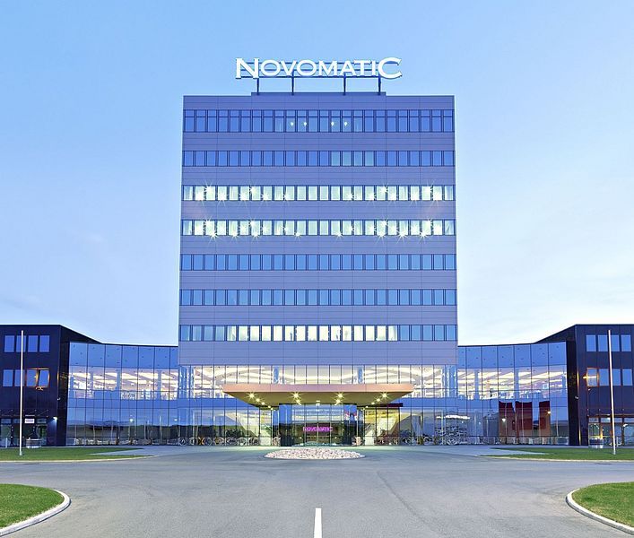 File:Novomatic Geschäftszentrale Gumpoldskirchen.jpg