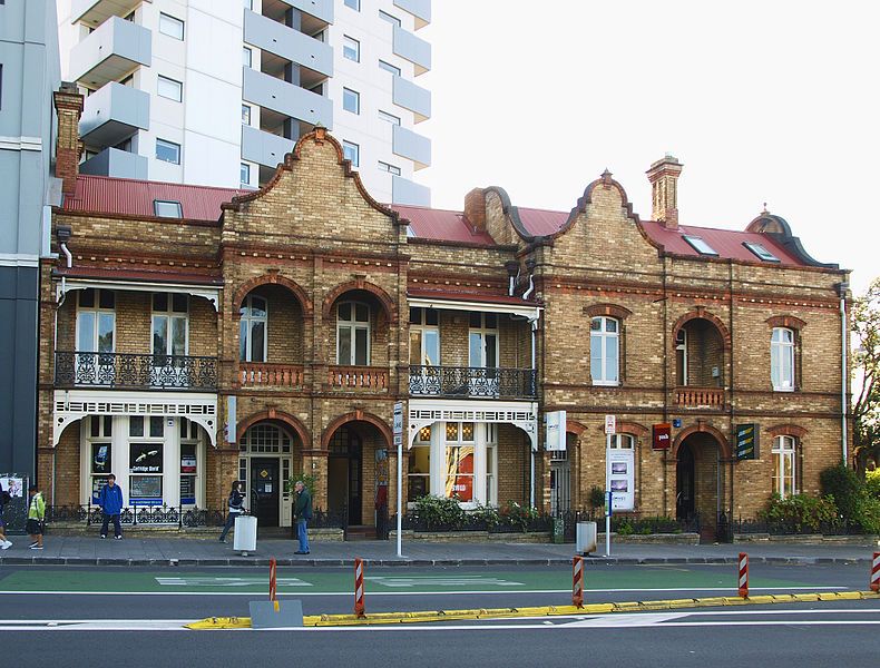 File:Terrace Houses Auckland.jpg