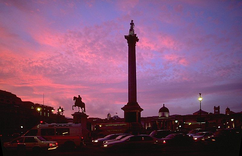 File:TrafalgarSquareEvening.jpg