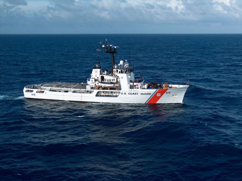 File:USCGC Reliance WMEC-615.jpg