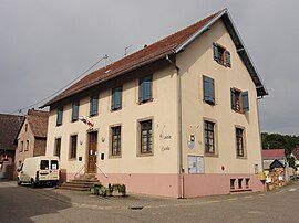 The town hall in Wintzenheim-Kochersberg