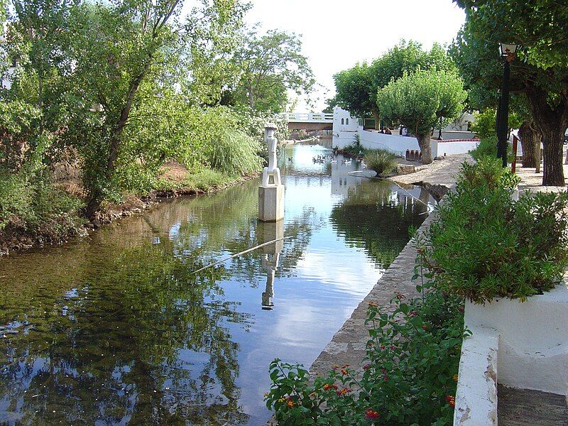 File:Alte canal 2.JPG