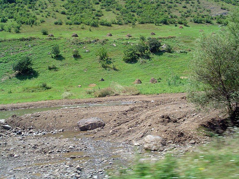 File:Getik river.jpg