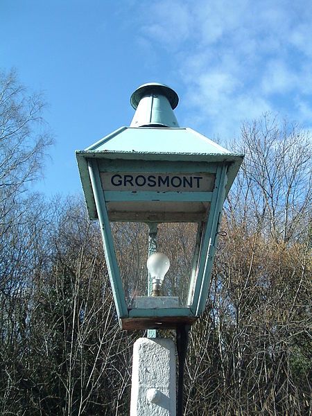 File:Grosmont Lamp.jpg