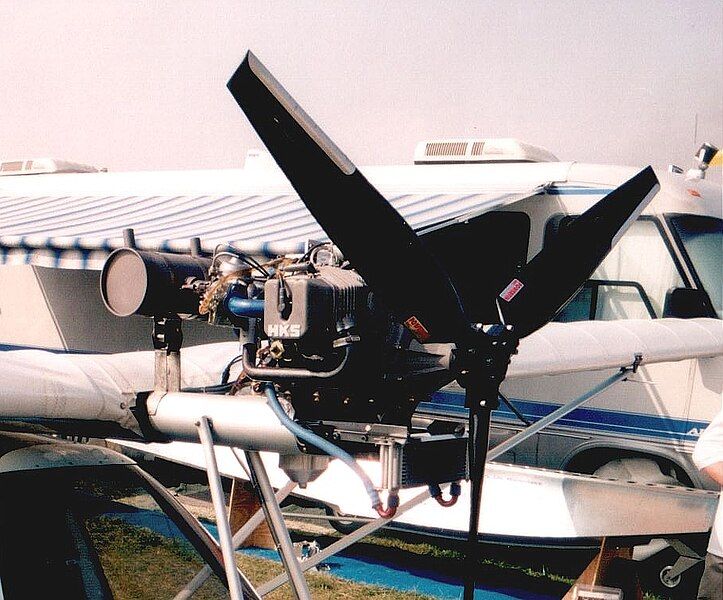 File:HKS 700E Flightstar.jpg