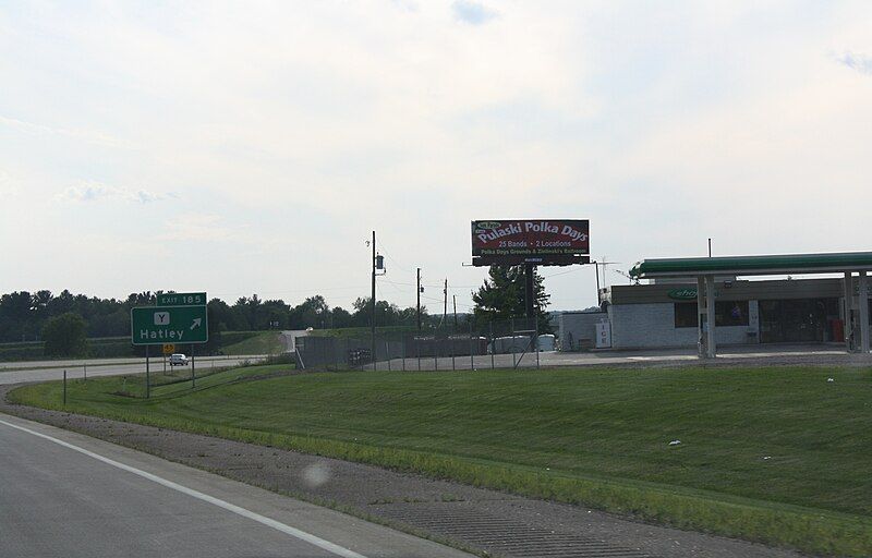 File:HatleyWisconsinSignWIS29.jpg