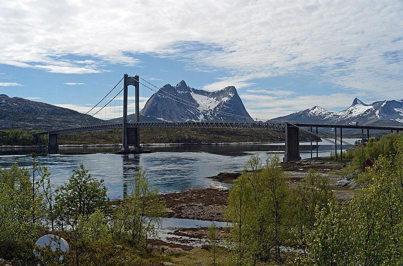 File:Kjerringstraumen bridge.jpg