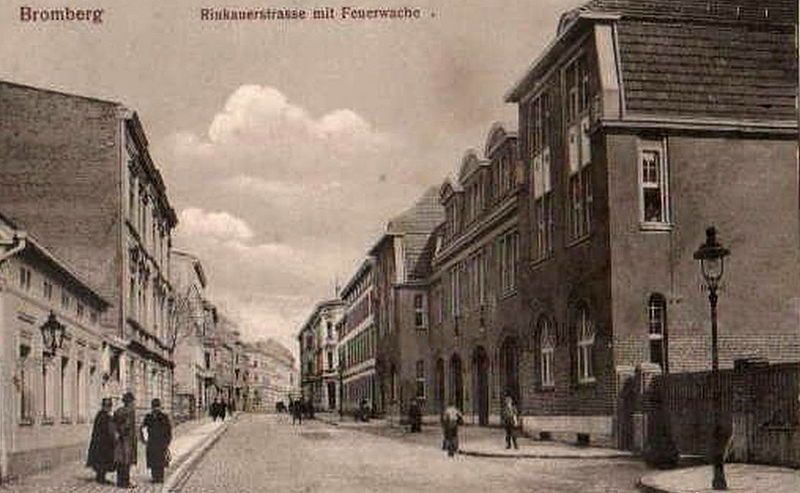 File:Rinkauer Firestation 1915.jpg