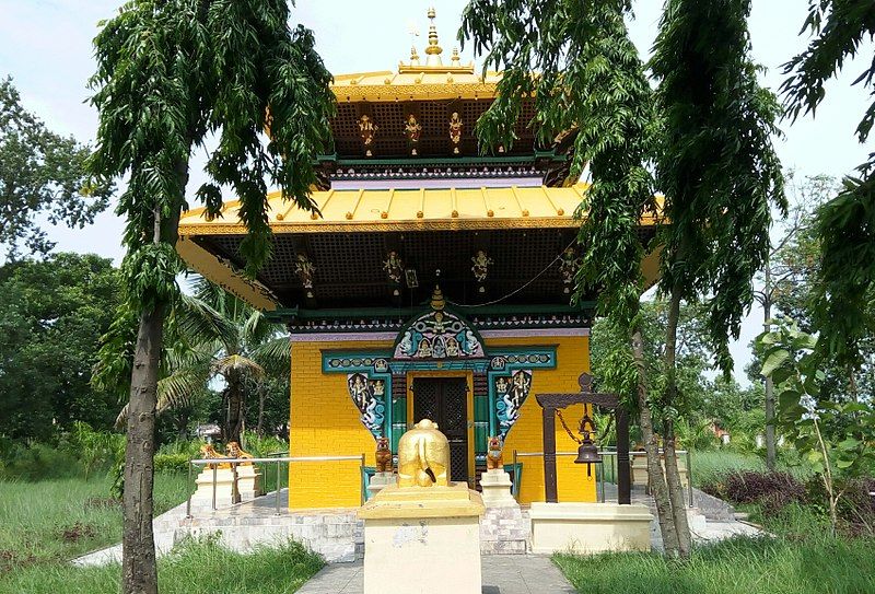 File:Shiva Mandir Birgunj.jpg