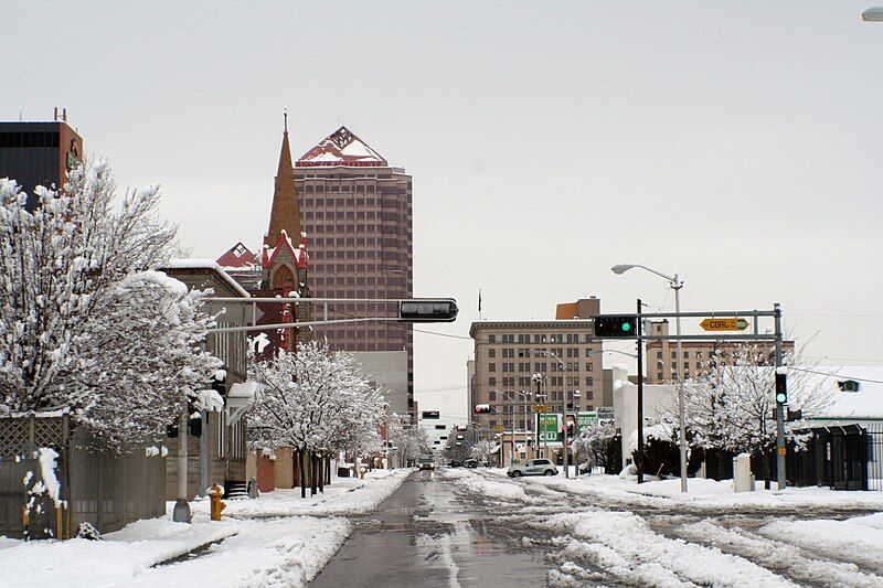 File:SnowyAlbuquerqueDowntown.JPG