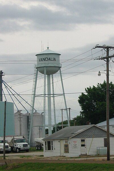 File:Vandalia, Missouri.jpg