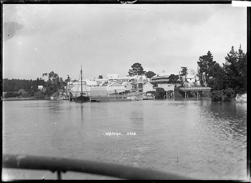 File:Waiuku (ca 1911).jpg