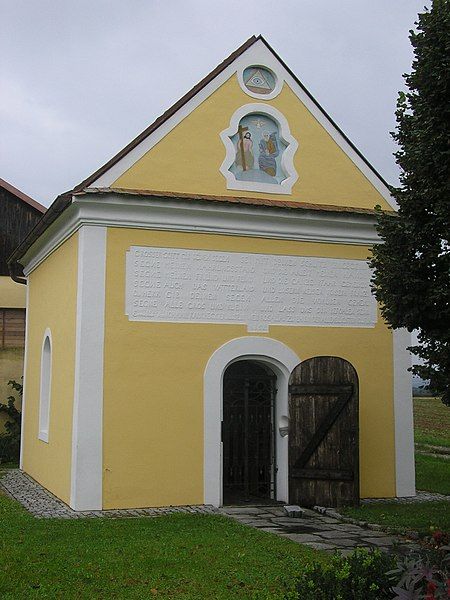 File:20120913 AL Raucheggerkapelle.JPG