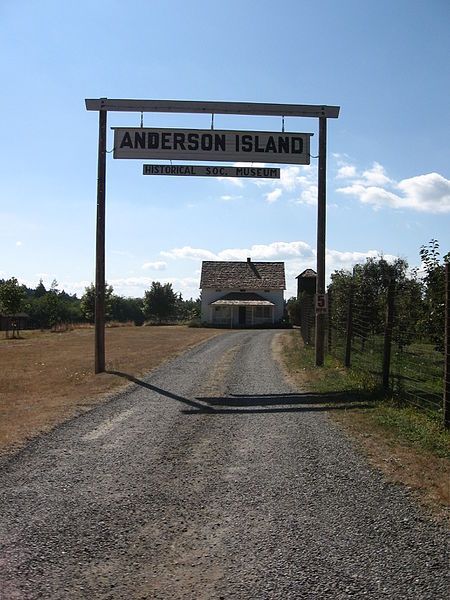 File:AndersonIslandfarm.jpg