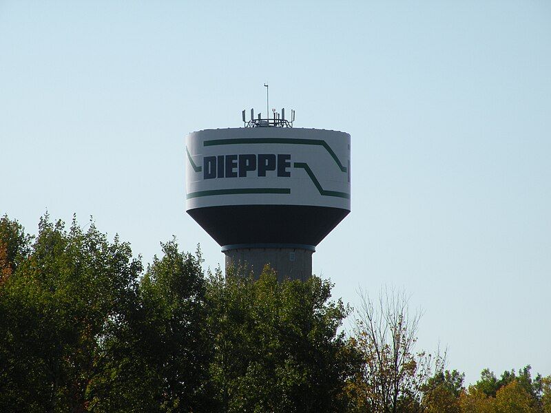 File:DieppeWatertower.JPG