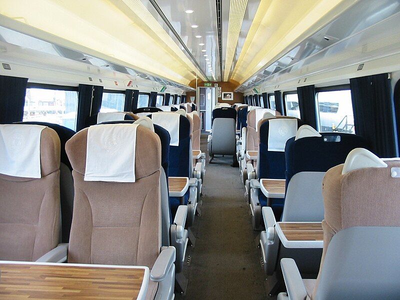 File:GNER-1stclass.jpg