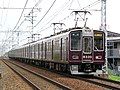 Set 8330 leading a 2+6-car formation, July 2006