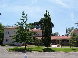 The town hall in Meilhan-sur-Garonne