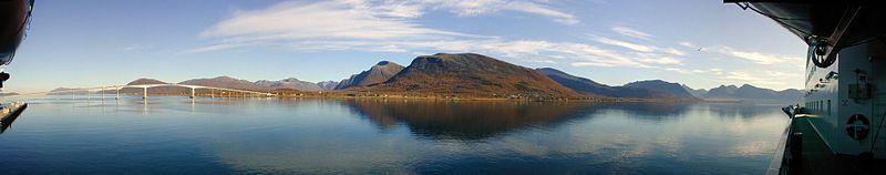 File:NorwayBridgePanorama.jpg