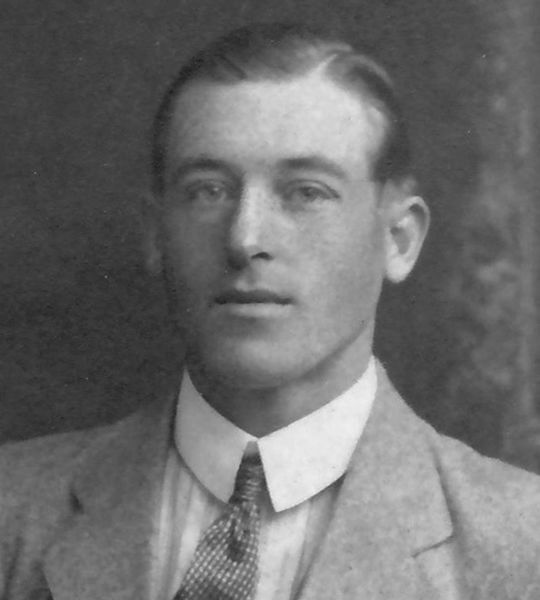 File:Oscar Nilsson b1896.jpg