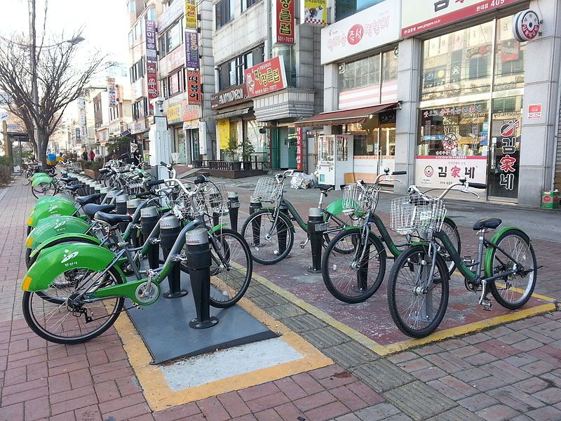 File:Pedalro station.jpg