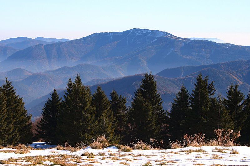 File:Reisalpe-BlickUnterberg.jpg