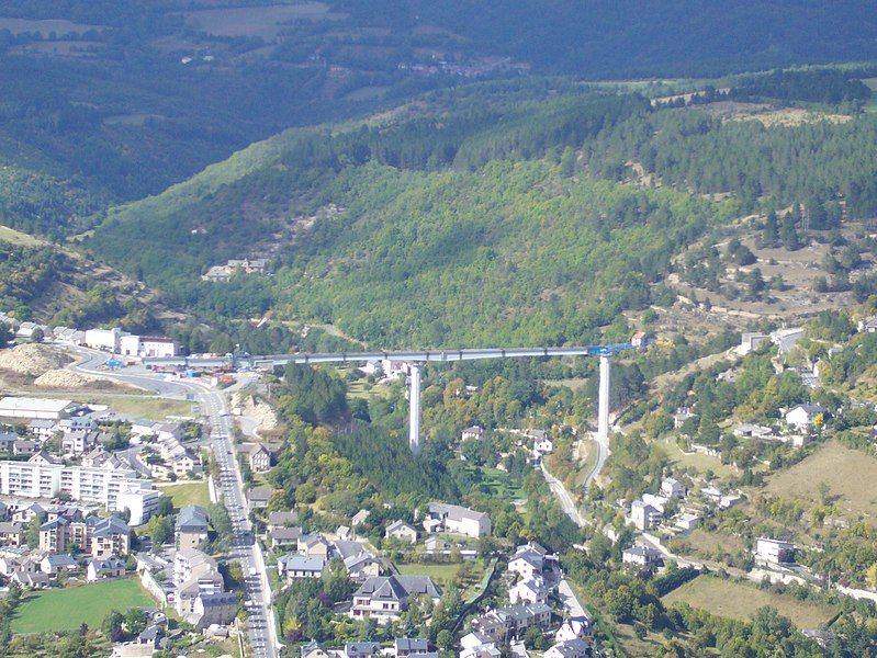 File:Viaduc Rieucros (Mende).jpg